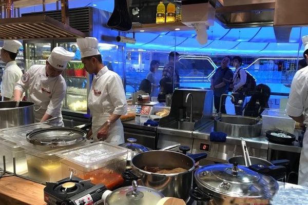 成都牧兰西北菜餐饮店榴莲网站视频设备图片