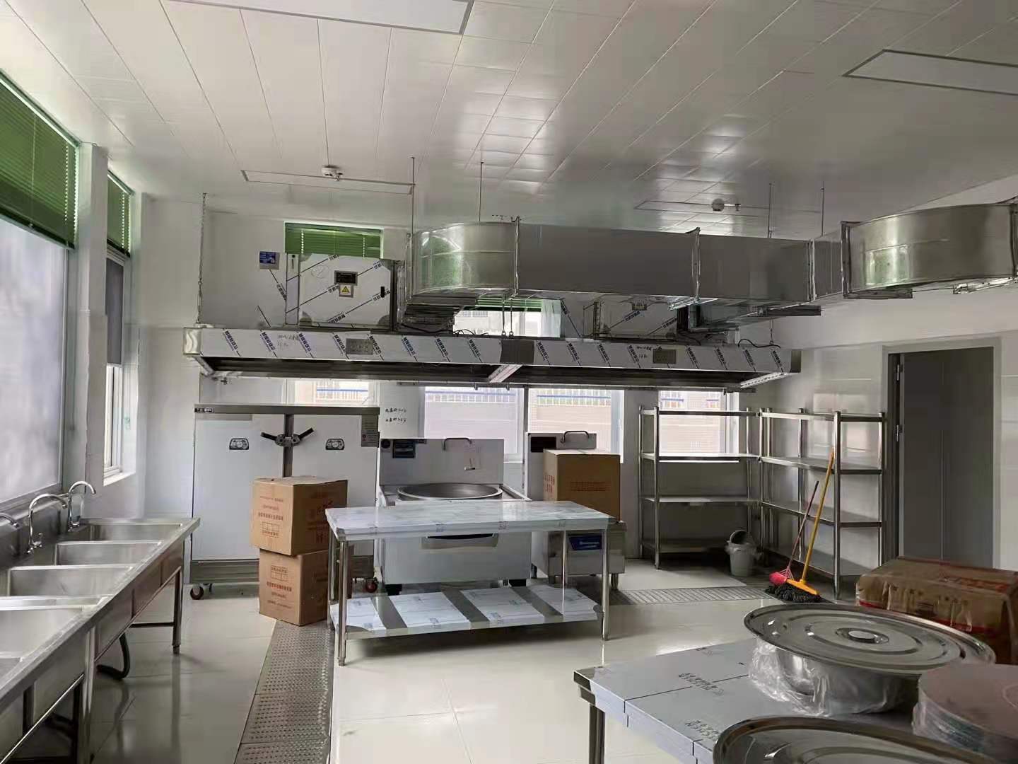 学校食堂榴莲网站视频设备2