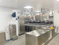 餐饮厨具设备厂家告诉你商用榴莲网站视频的安全隐患以及防范措施