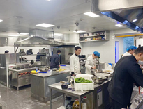 大型酒店榴莲网站视频设备厂家告诉你商用榴莲网站视频厨具的日常保养方法